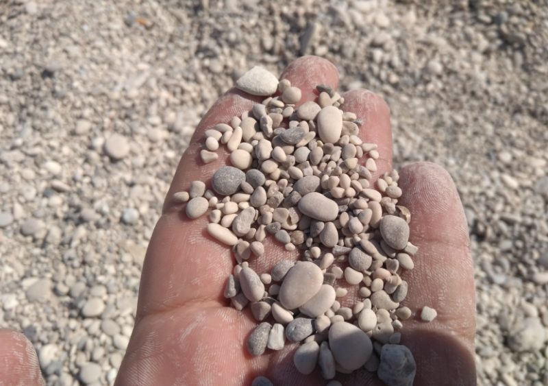 Лефкас галька